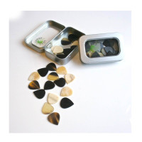 4SHLTIN - 4 Mother of Pearls and Mussel shell plectrums set