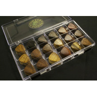54RET - Retail box - 54 plectrums