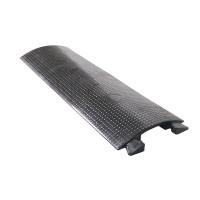 SOUNDSATION CC-100-1CL - 1 csatornás nagy méretű  kábeltaposó csúszásgátló felülettel