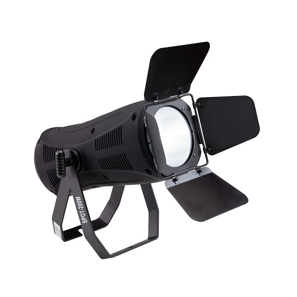 SOUNDSATION SCENIC 200W COB WW - 1x200W COB meleg fehér LED studió projektor, takarólemezekkel