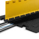 Defender SLIM 5 - kábelvédő ultra lapos (3,5 cm), 5 csatornás, max. terhelés 5 tonna Defender SLIM 5 - kábelvédő ultra lapos (3,5 cm), 5 csatornás, max. terhelés 5 tonna
