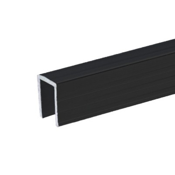 Adam Hall 6240 BLK - U profil 9,5 mm-es lemez szegéséhez, fekete, 9,5x26x1,5 mm