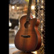 Cort Core-OC ABW OPLB with case akusztikus gitár Fishman elektronikával, All solid, deluxe félkemény tokkal, blackwood, világos burst