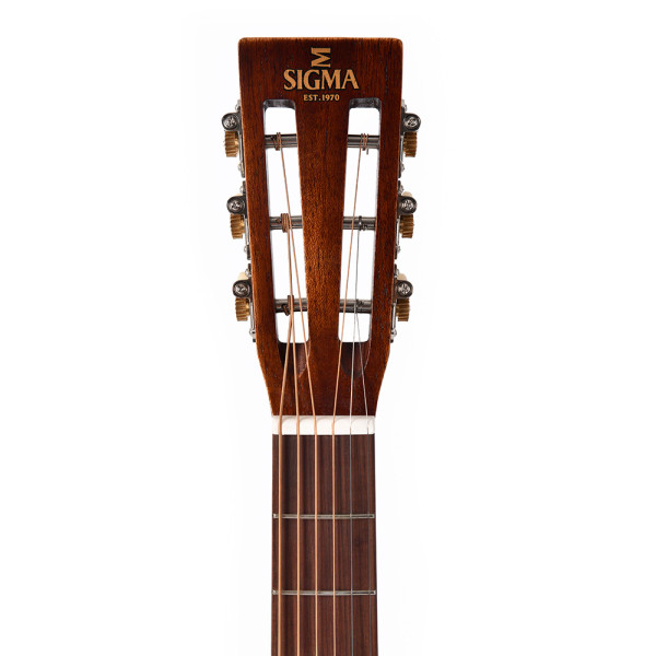 Sigma DJM-15-AGED dreadnought testű akusztikus gitár