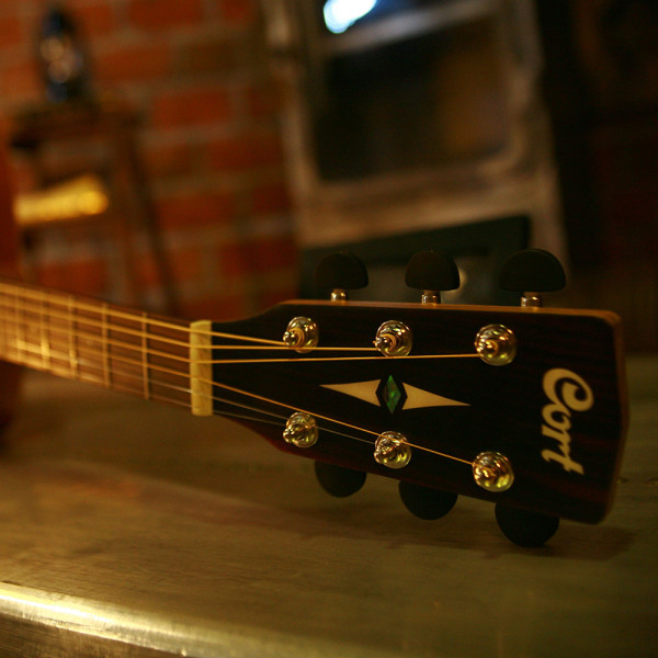 Cort EarthGrand-OP Cort akusztikus gitár, matt natúr, tokkal